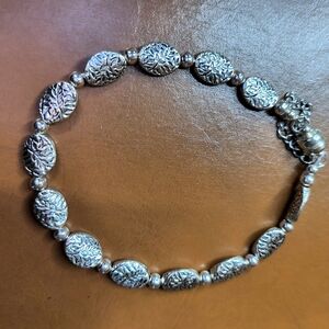 New Silver Toned 8 inch Bracelet Magnetic Clasp
